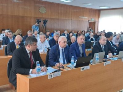 Жега в БСП: Заплашват съветници с наказания, ако гласуват против кмета